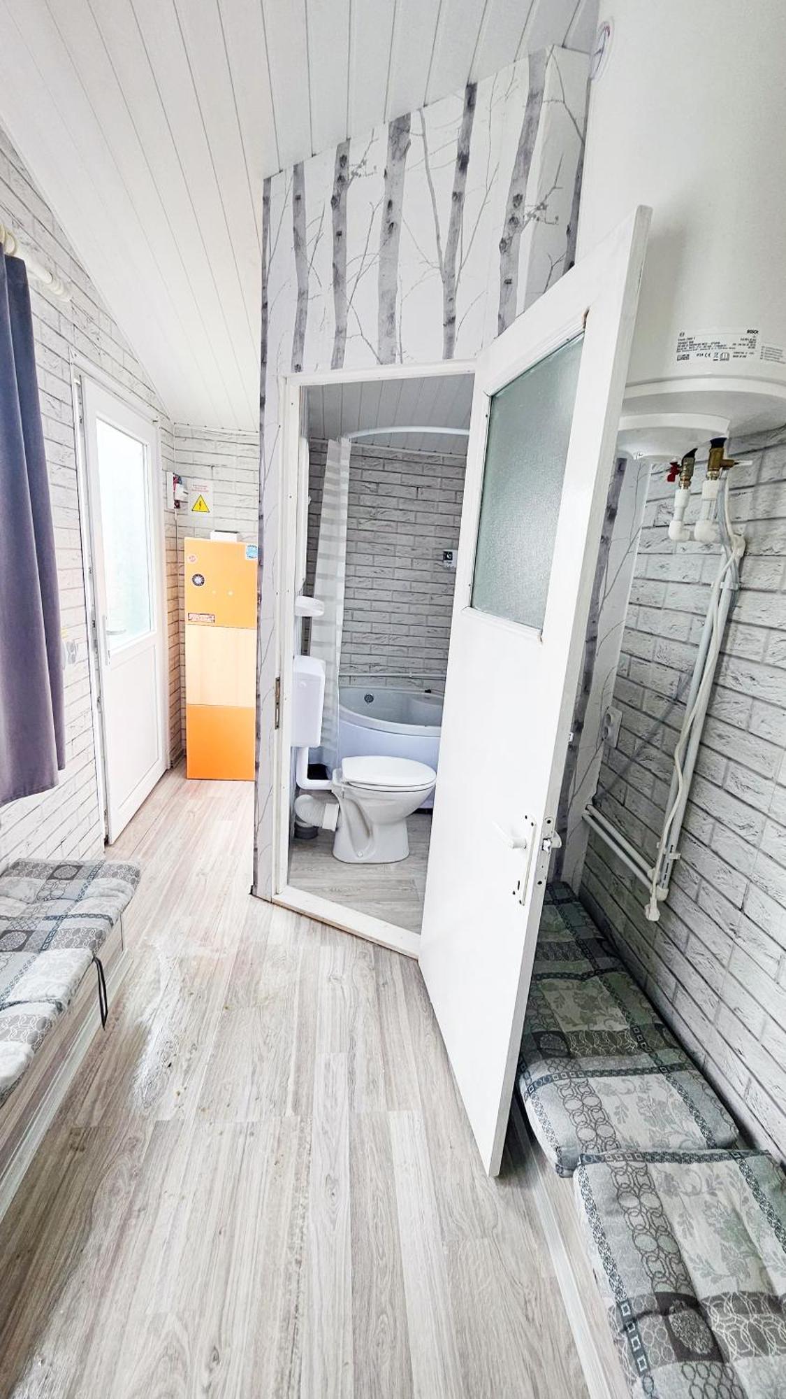 Downtown Tiny Houses Near Cismigiu Gardens Bucareste Exterior foto